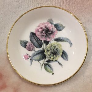 Royal Worcester Fine Bone China Camelia Flower Trinket Soap Dish NWOT4”